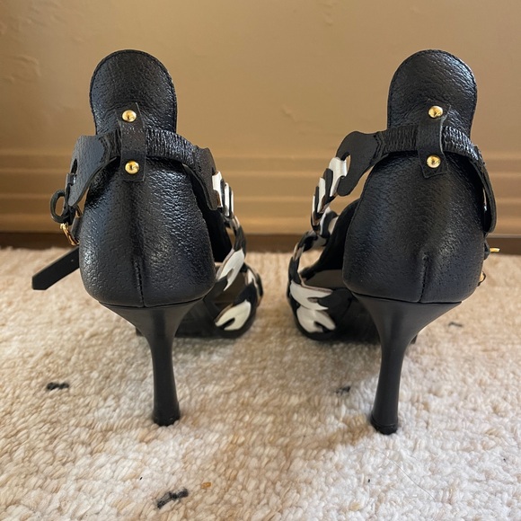 Balenciaga Black and White Gladiator Heels - Picture 5 of 8